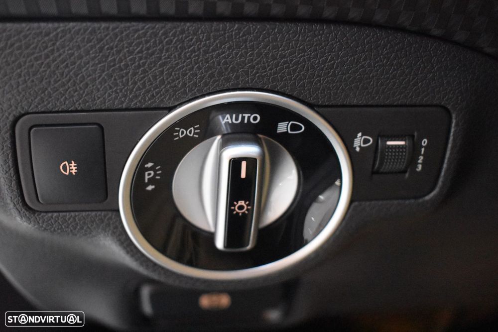 Mercedes-Benz A 180 d Urban - 49