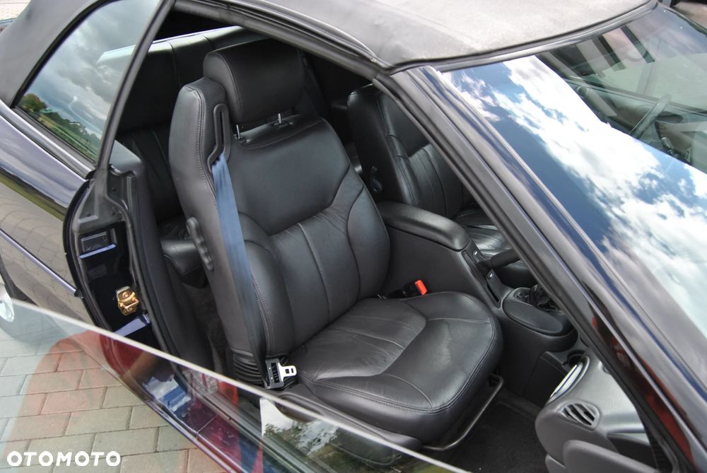 Chrysler Stratus - 16