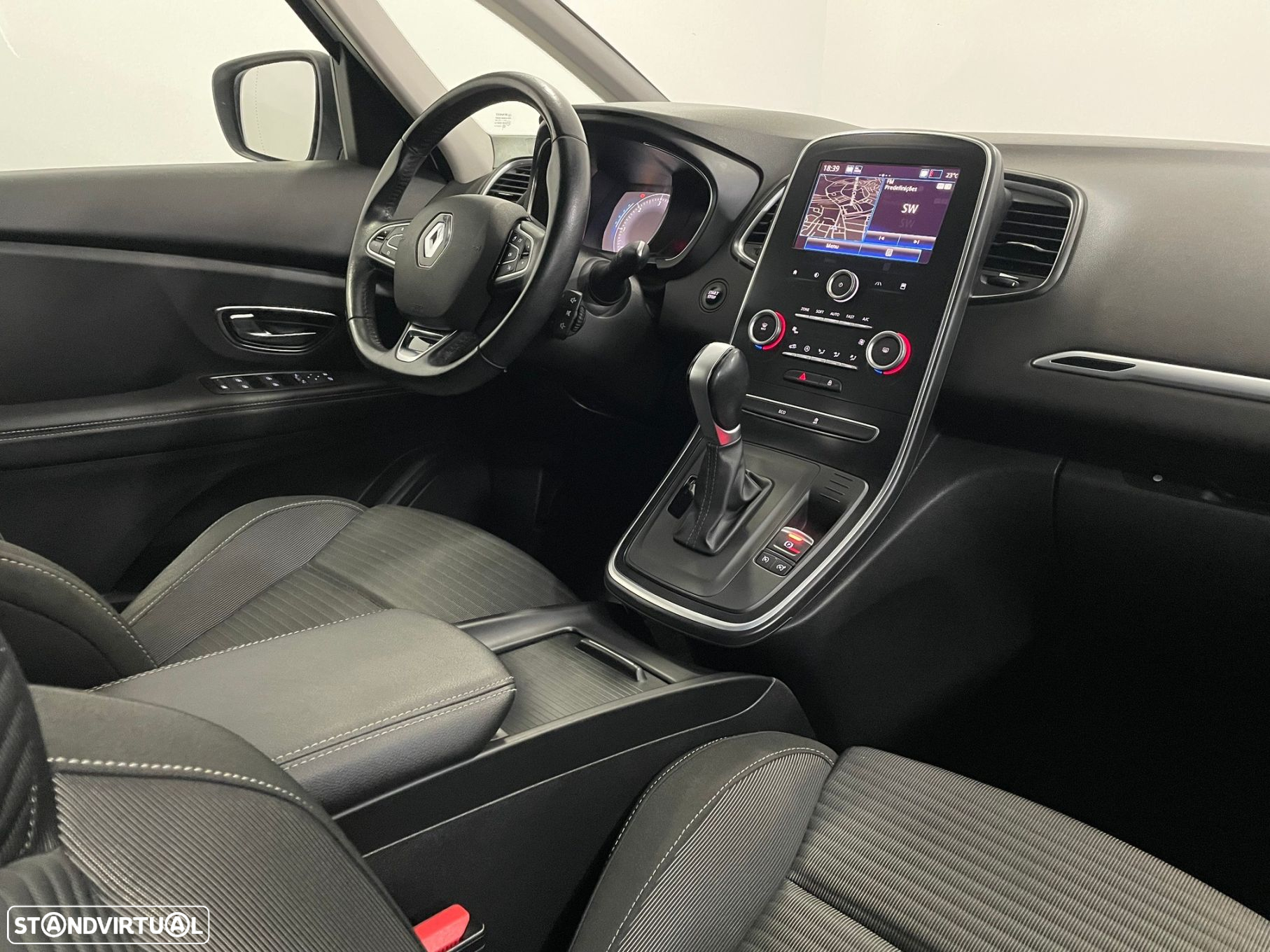 Renault Grand Scénic dCi 110 EDC Dynamique - 27