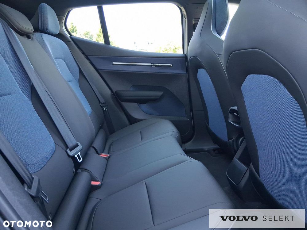 Volvo EX30 - 11