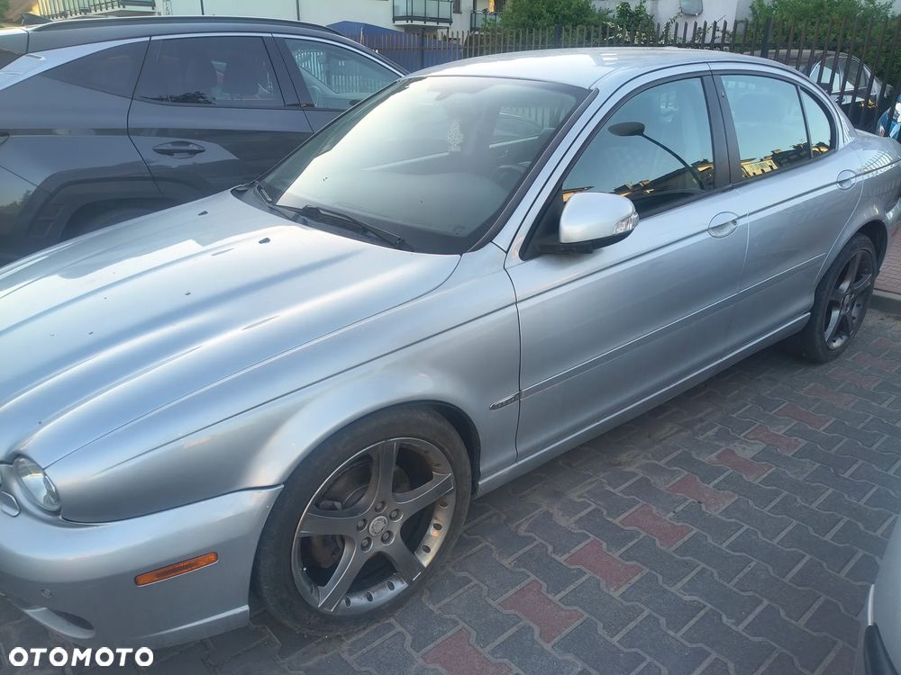 Jaguar X-Type - 3