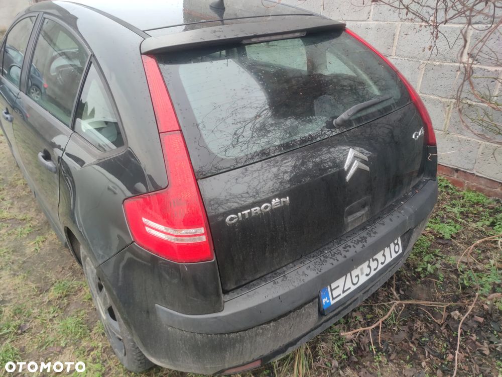 Citroën C4 ver-1-4-16v-x - 4