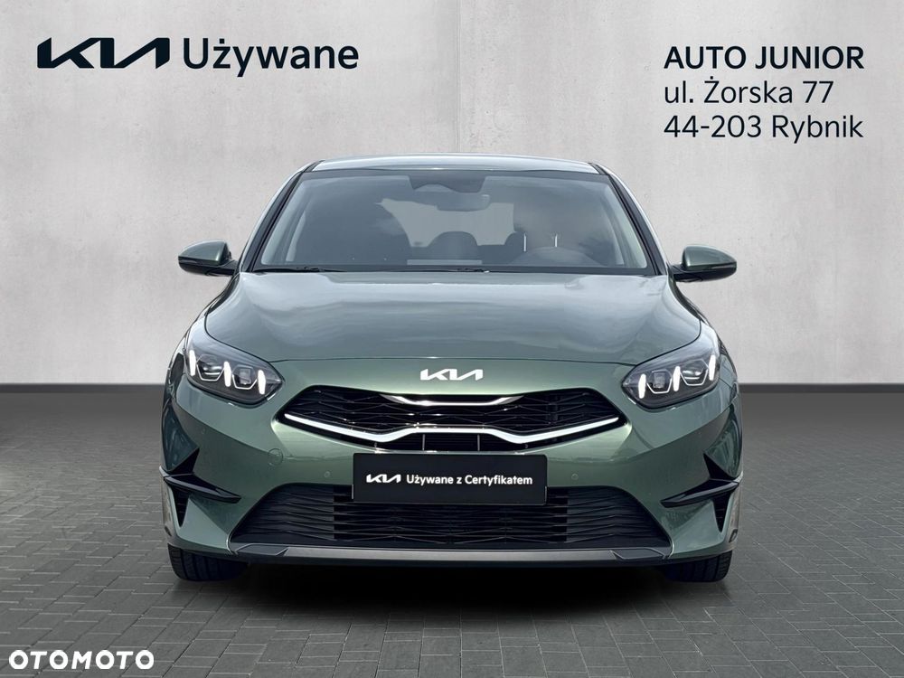 Kia Ceed - 9