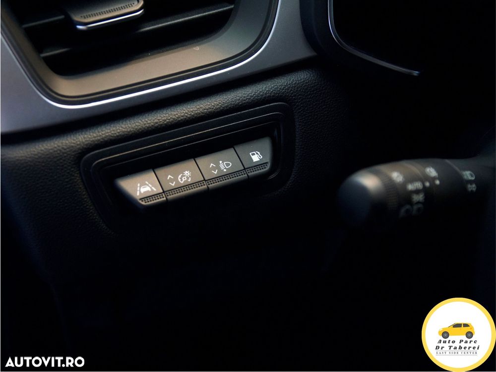 Renault Captur PHEV 160 Techno - 37