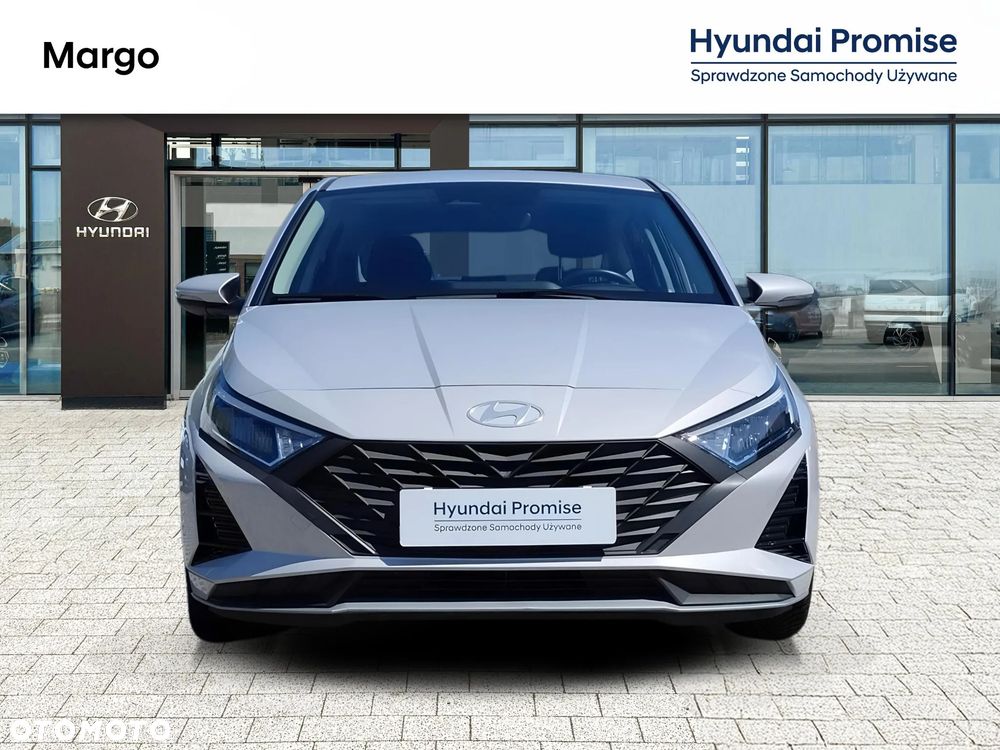 Hyundai i20 1.2 Modern - 12