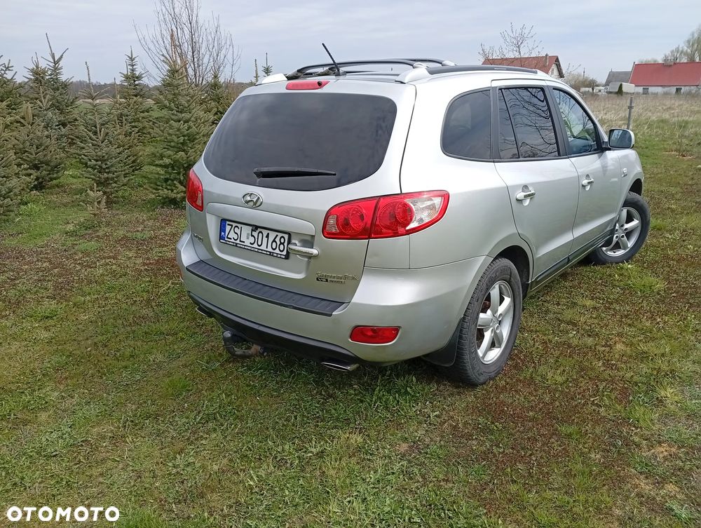 Hyundai Santa Fe - 3