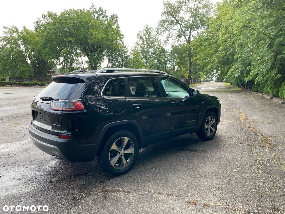 Jeep Cherokee - 6