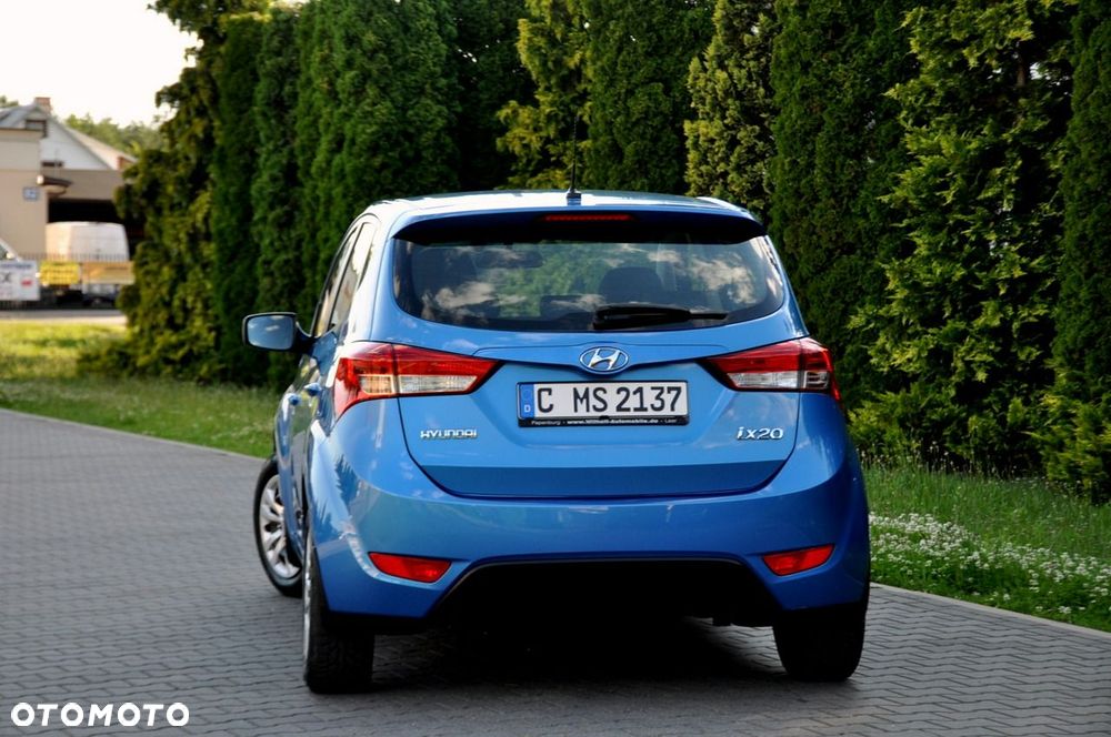 Hyundai ix20 - 15
