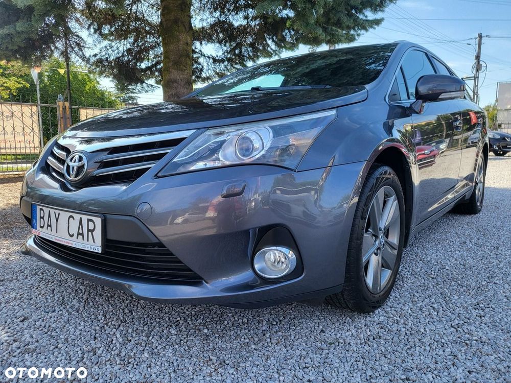 Toyota Avensis - 4