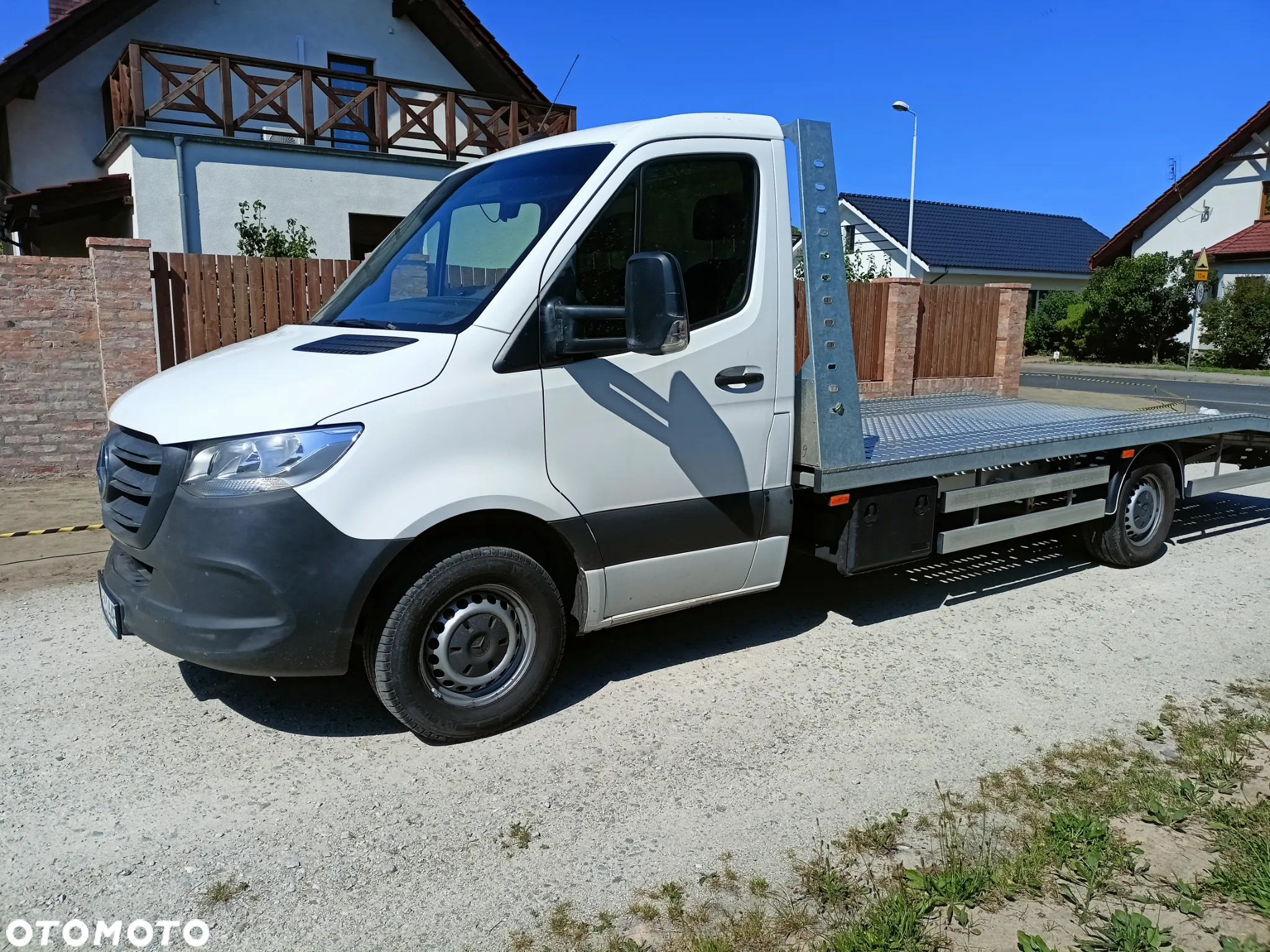 Mercedes-Benz Sprinter - 2
