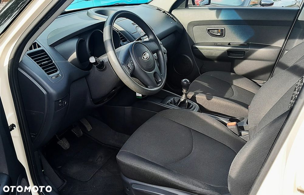 Kia Soul 1.6 CVVT Attract - 13
