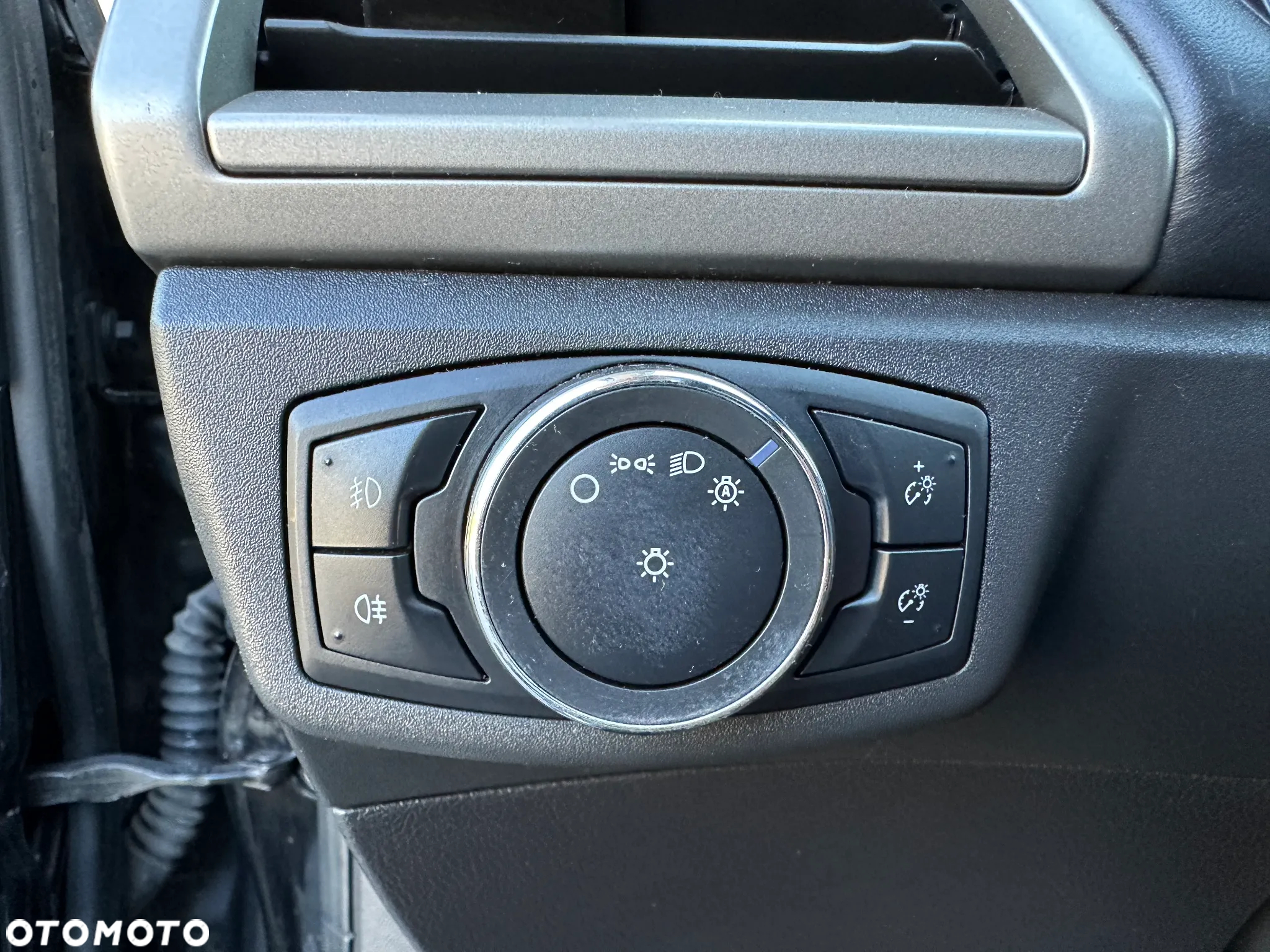 Ford Mondeo Vignale 2.0 TDCi 4WD PowerShift - 18