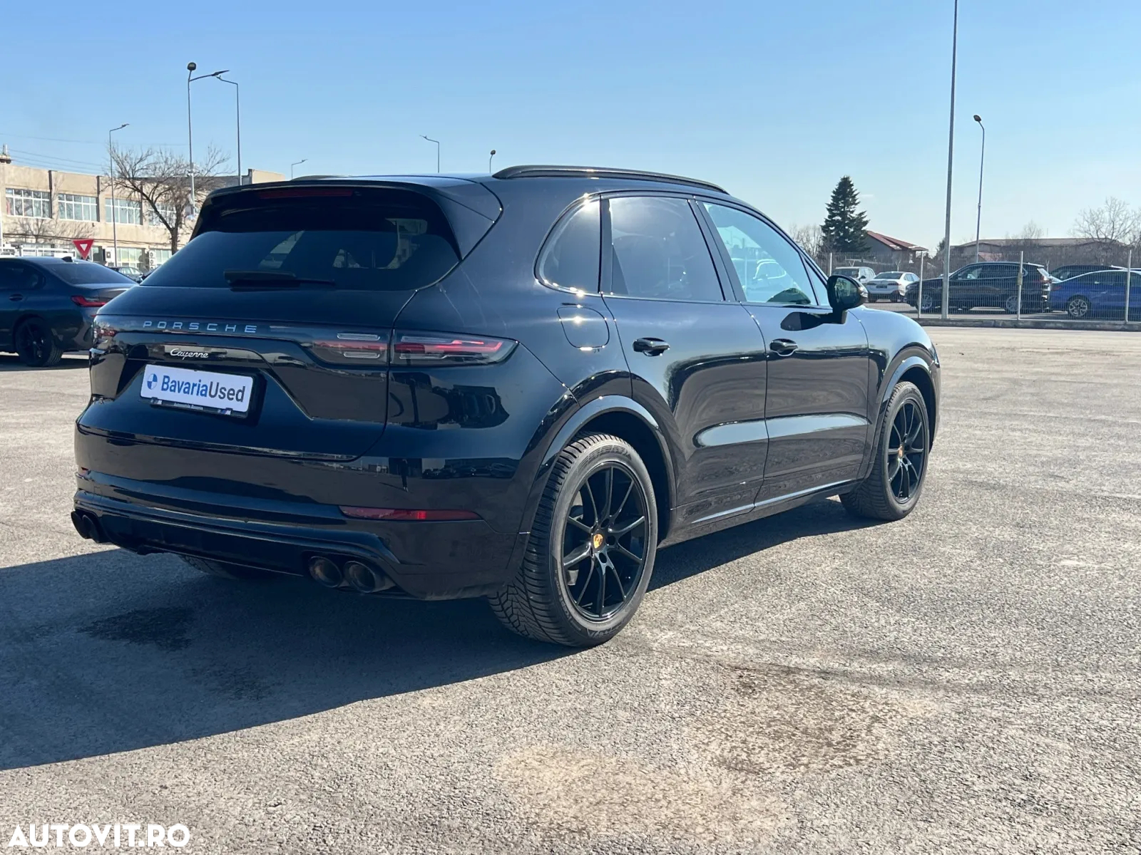 Porsche Cayenne - 3