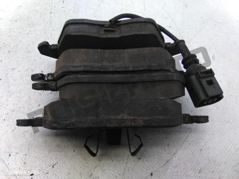 Conjunto De Calços / Pastilhas De Travao Frente 0111_2751 Audi - 2