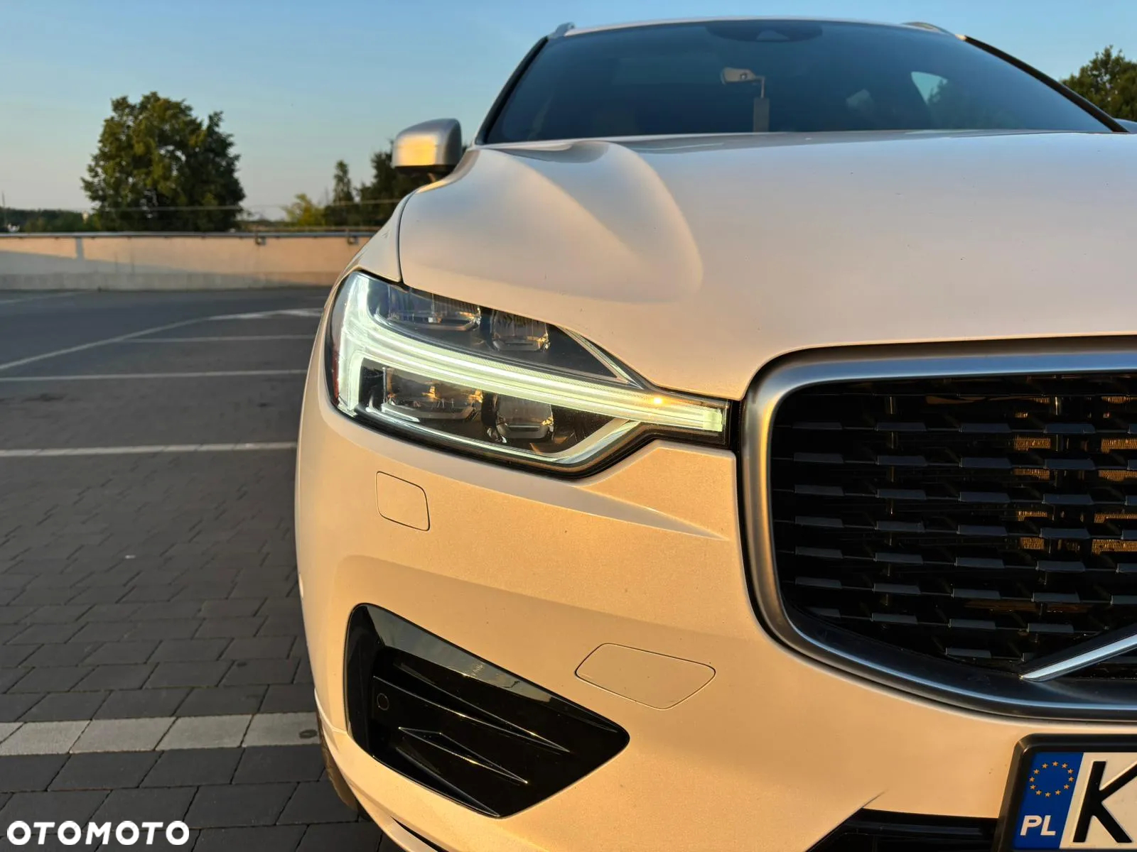 Volvo XC 60 T6 AWD Geartronic RDesign - 28