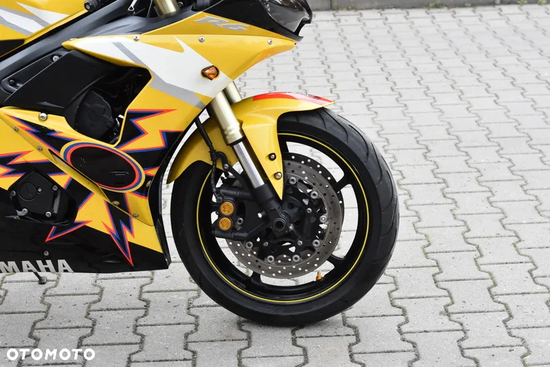 Yamaha R6 - 7