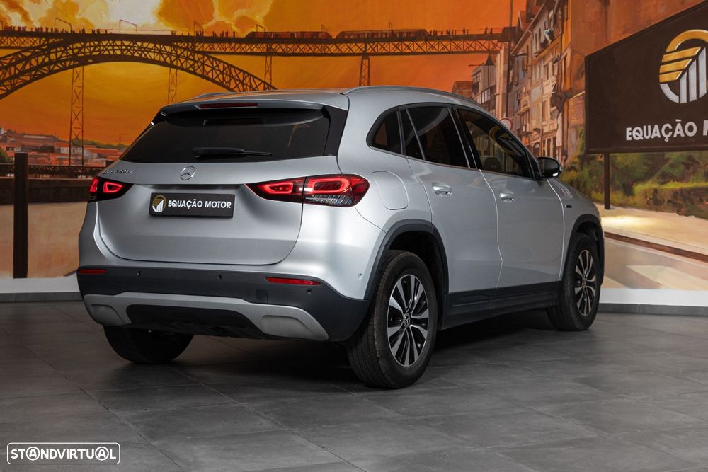 Mercedes-Benz GLA 250 e Style - 3