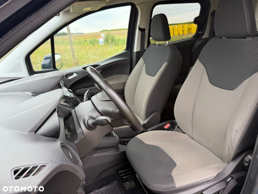 Ford Tourneo Courier 1.0 EcoBoost S&S Ambiente - 21