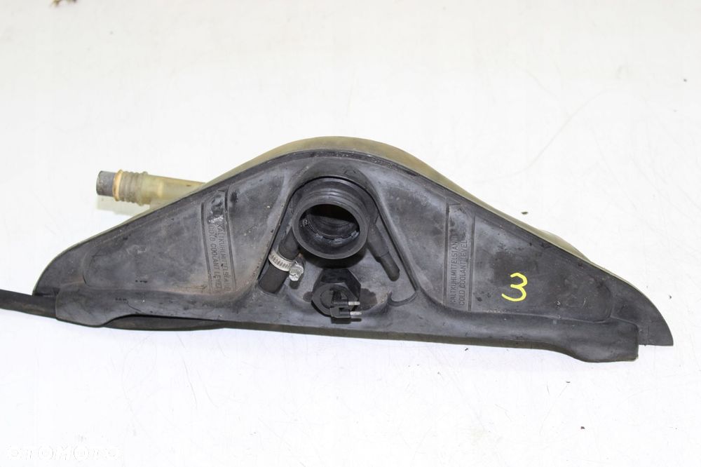 ZBIORNICZEK WYRÓWNAWCZY PŁYNU WODY BMW E32 E34 M30 M70 - 1