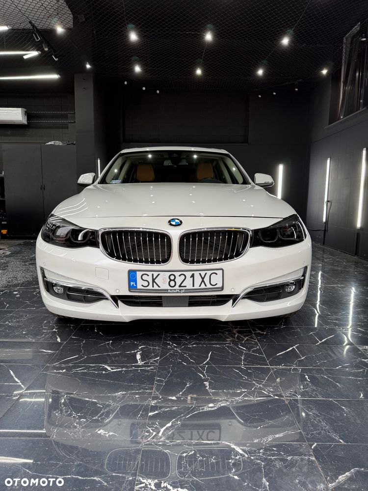 BMW 3GT 320d xDrive Luxury Line - 23
