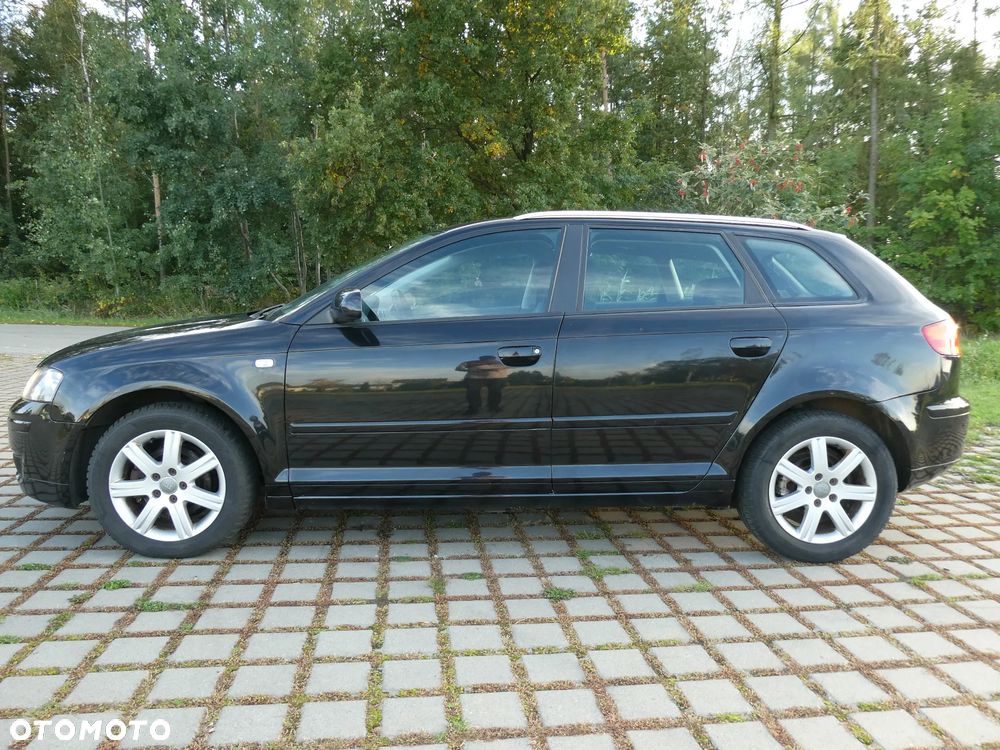 Audi A3 Sportback 1.6 Attraction - 6