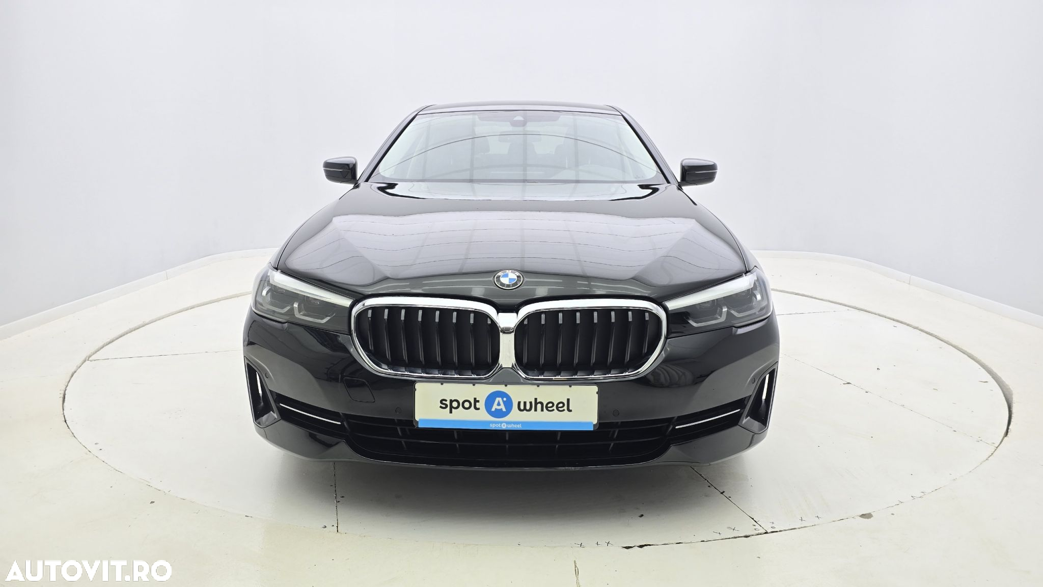 BMW Seria 5 520i AT MHEV - 2