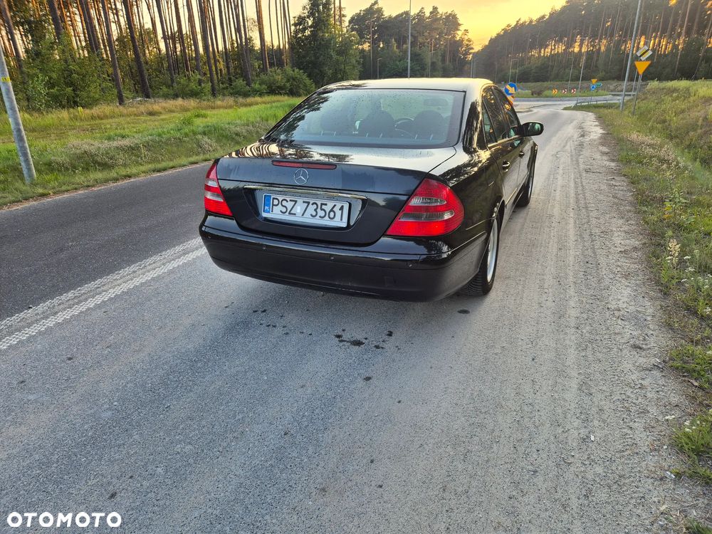 Mercedes-Benz Klasa E 200 Kompressor Automatik Classic - 6