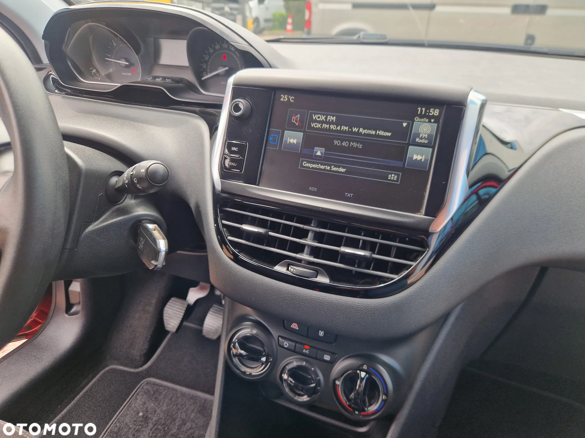 Peugeot 208 Blue-HDi 100 Stop&Start Active - 25