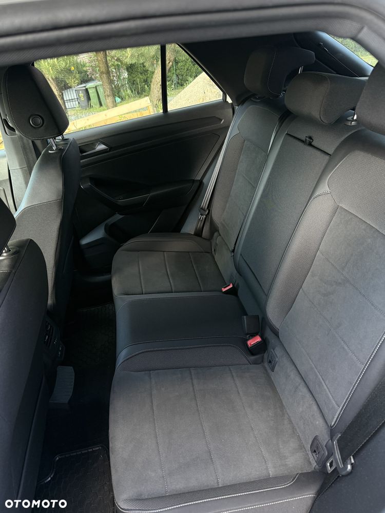 Volkswagen T-Roc 1.5 TSI R-Line DSG - 12
