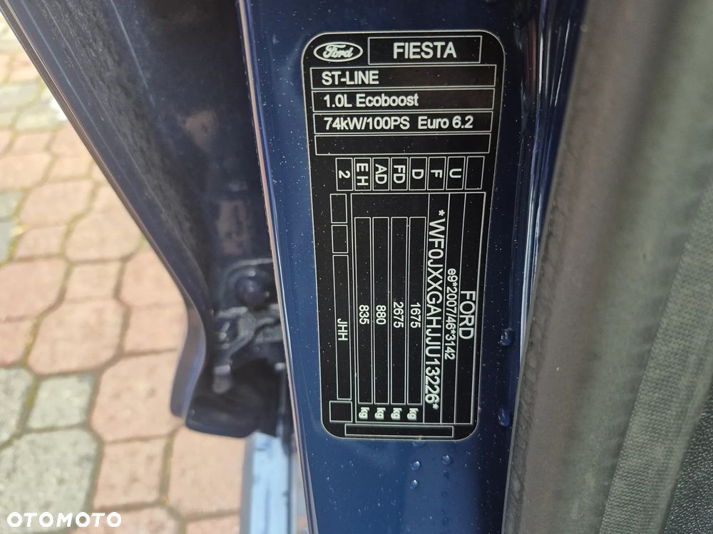 Ford Fiesta 1.0 EcoBoost S&S ST-LINE - 24