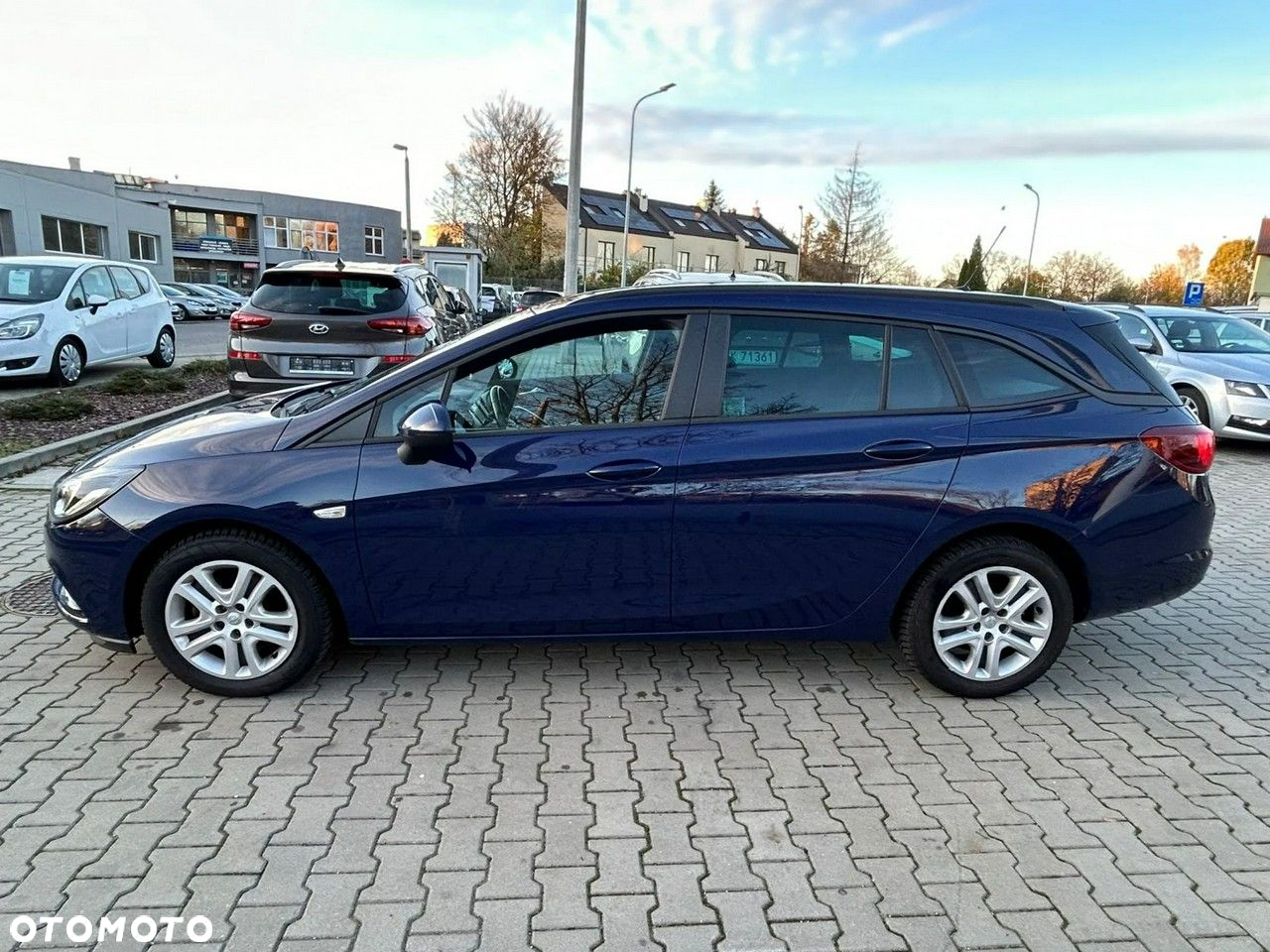 Opel Astra V 1.6 CDTI Dynamic S&S - 5