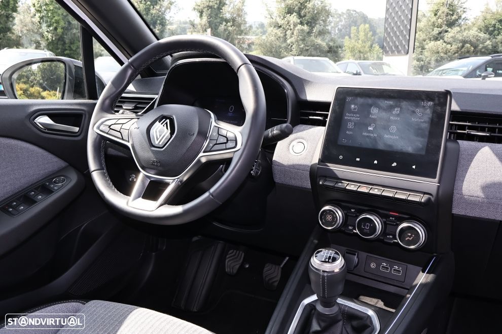 Renault Clio 1.0 TCe Evolution Bi-Fuel - 11