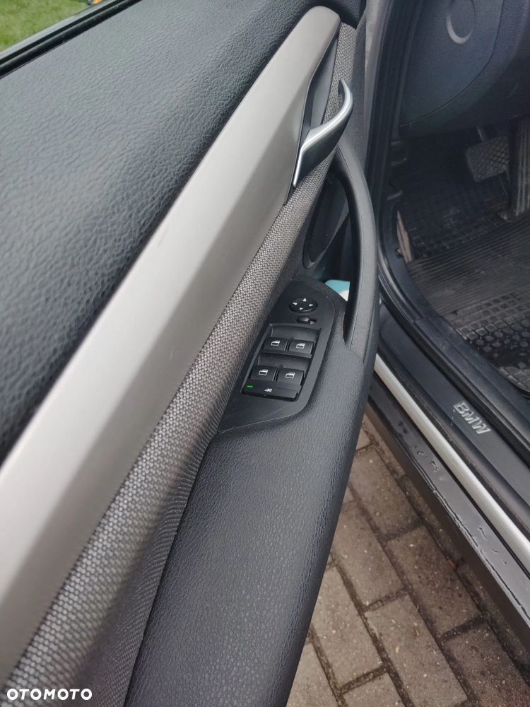 BMW X1 sDrive20d - 4