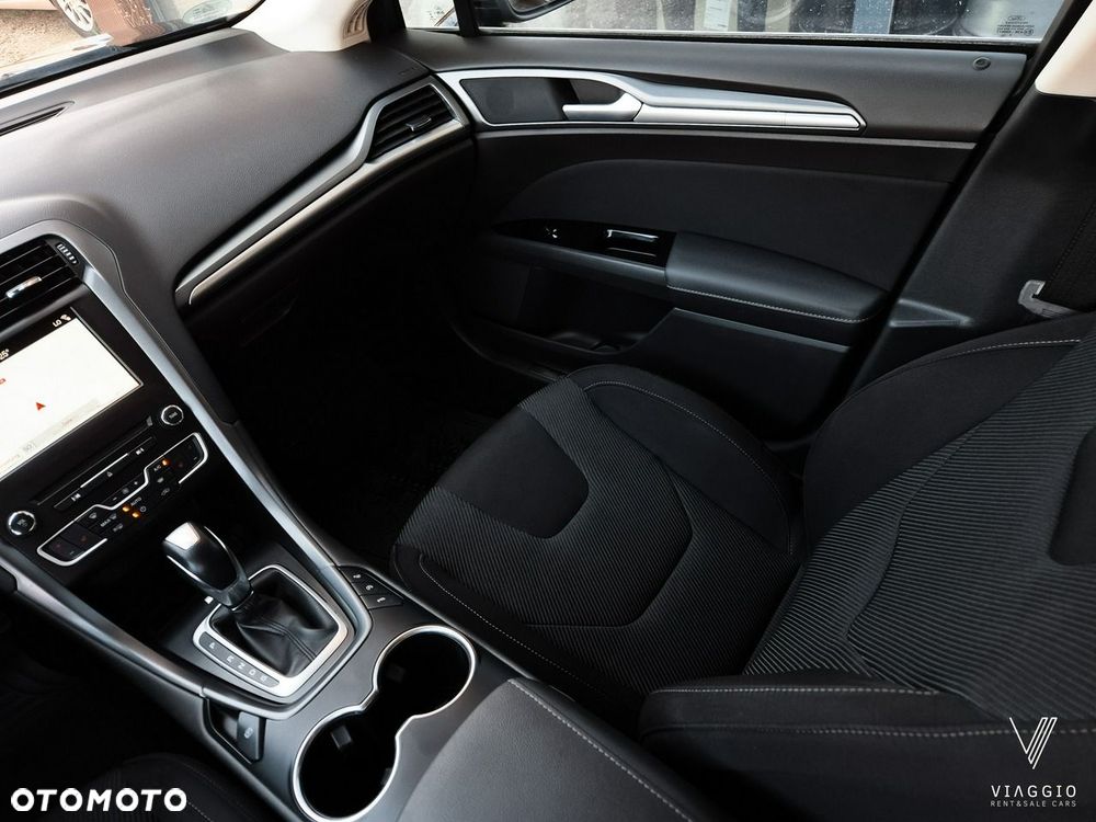 Ford Mondeo 2.0 EcoBlue Titanium - 21