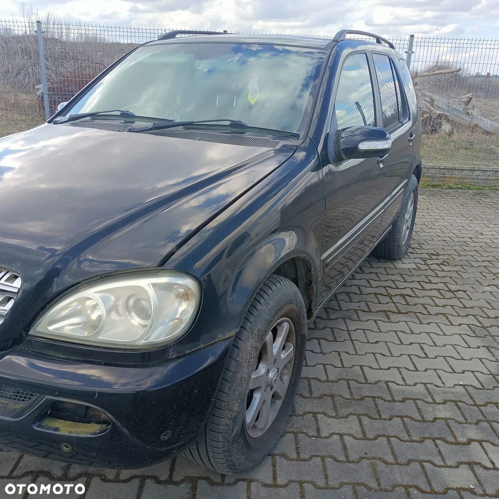 Mercedes-Benz ML - 1
