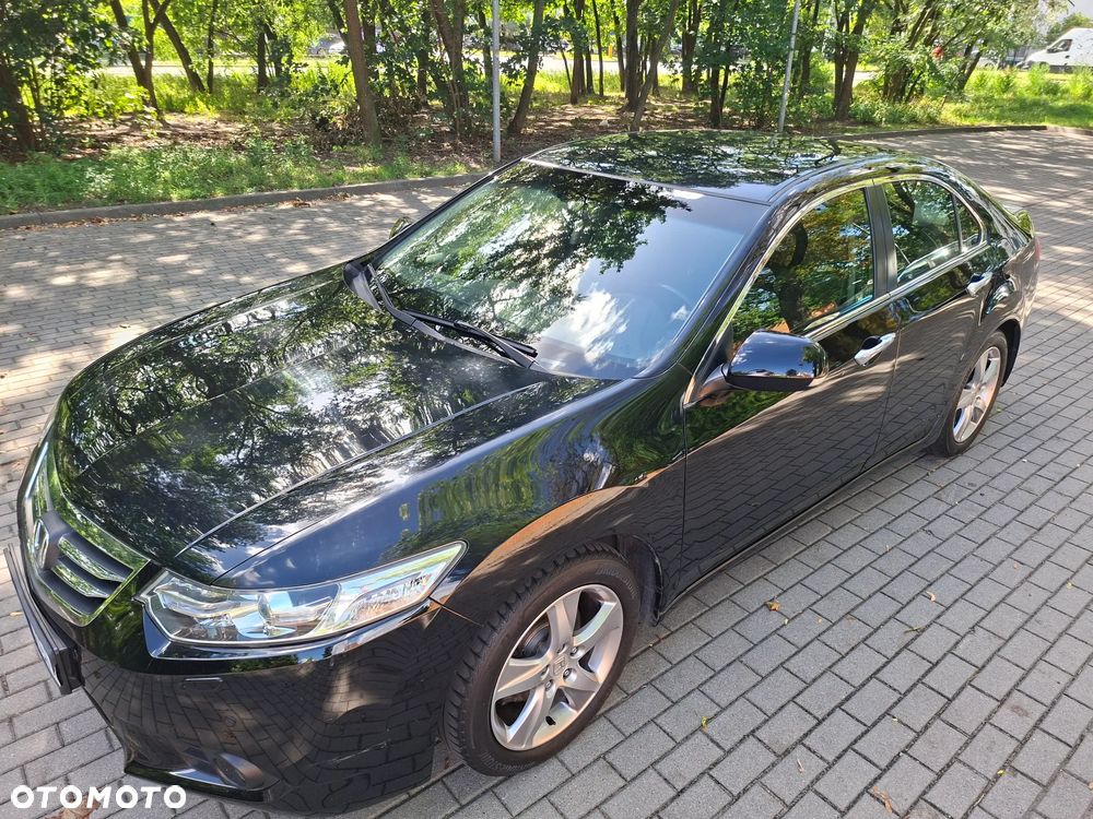 Honda Accord 2.0 Lifestyle - 25