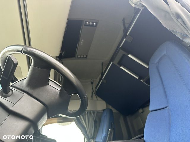 Volvo FH - 10