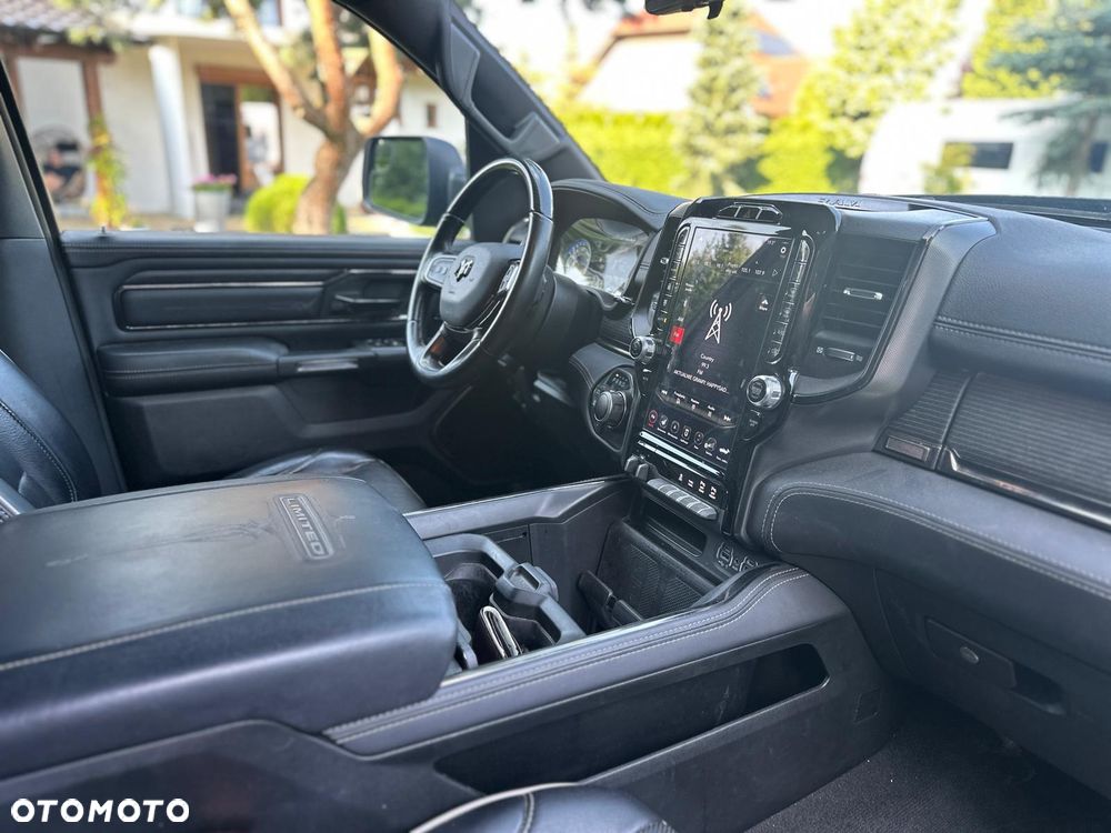 RAM 1500 Crew Cab Limited - 9