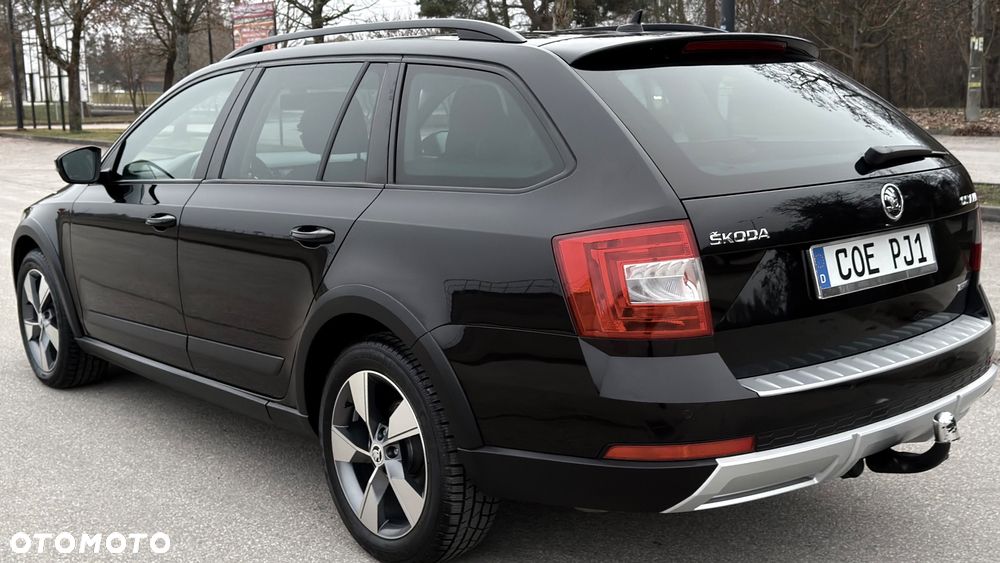 Skoda Octavia 2.0 TDI 4x4 DSG Scout - 18