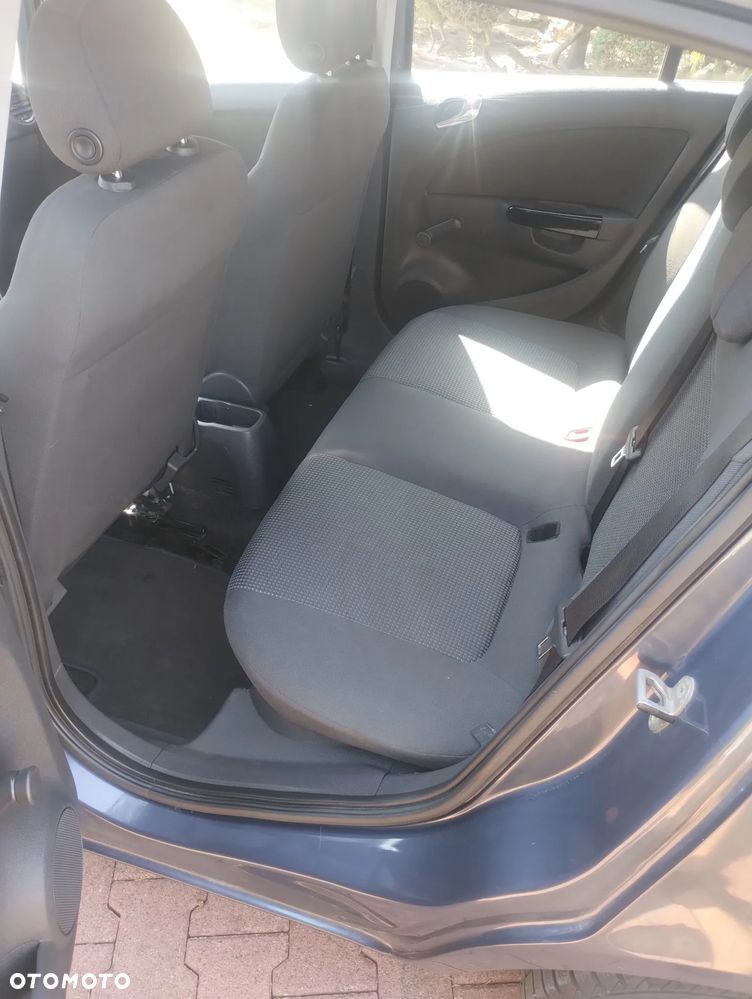 Opel Corsa - 6
