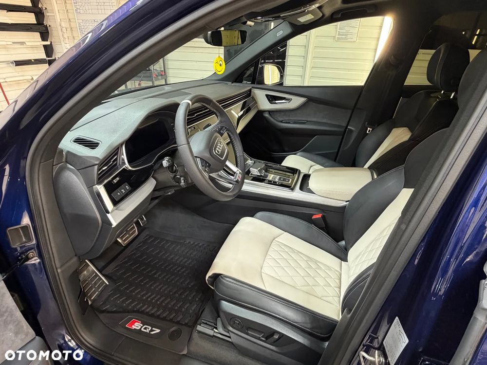 Audi SQ7 - 27