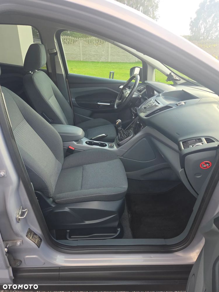 Ford C-MAX 1.6 Ti-VCT Champions Edition - 26
