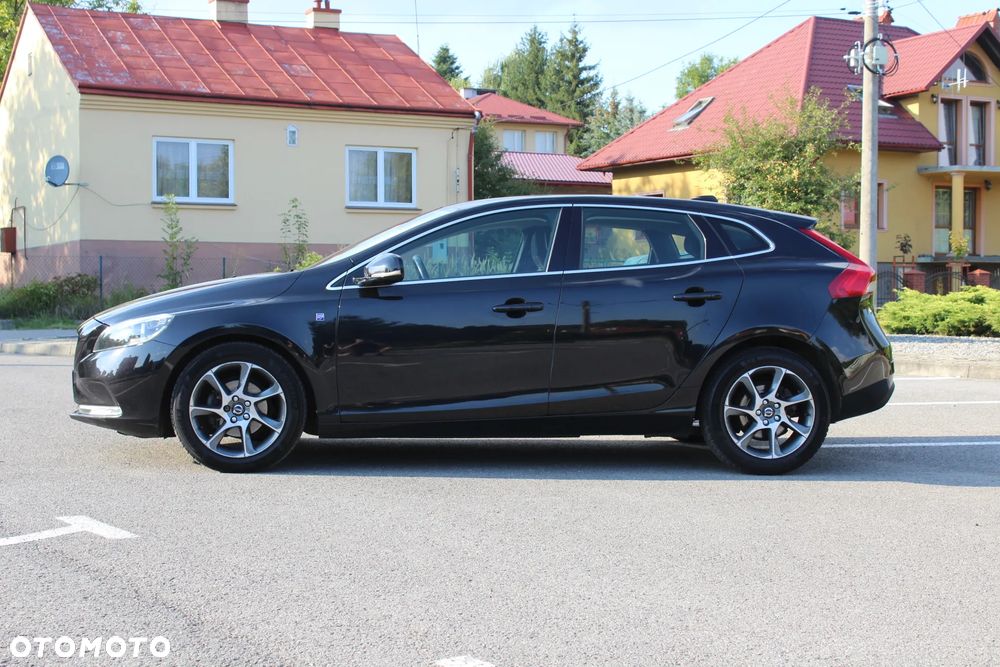 Volvo V40 D2 Ocean Race - 15