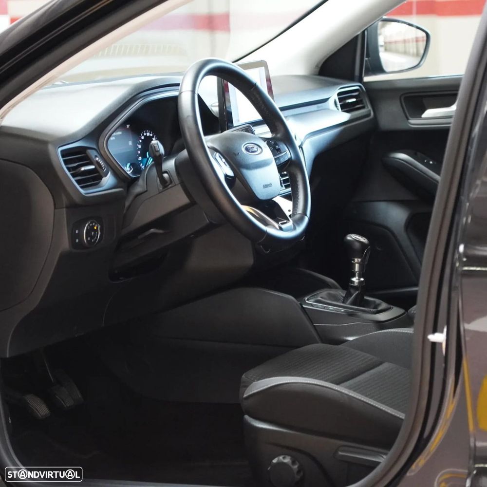 Ford Focus SW 1.5 TDCi EcoBlue Active - 22