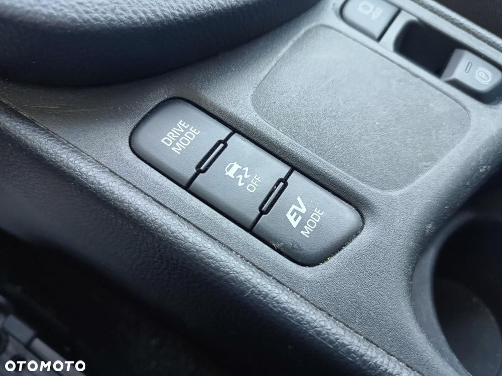 Toyota Yaris Cross Hybrid 1.5 Comfort - 29