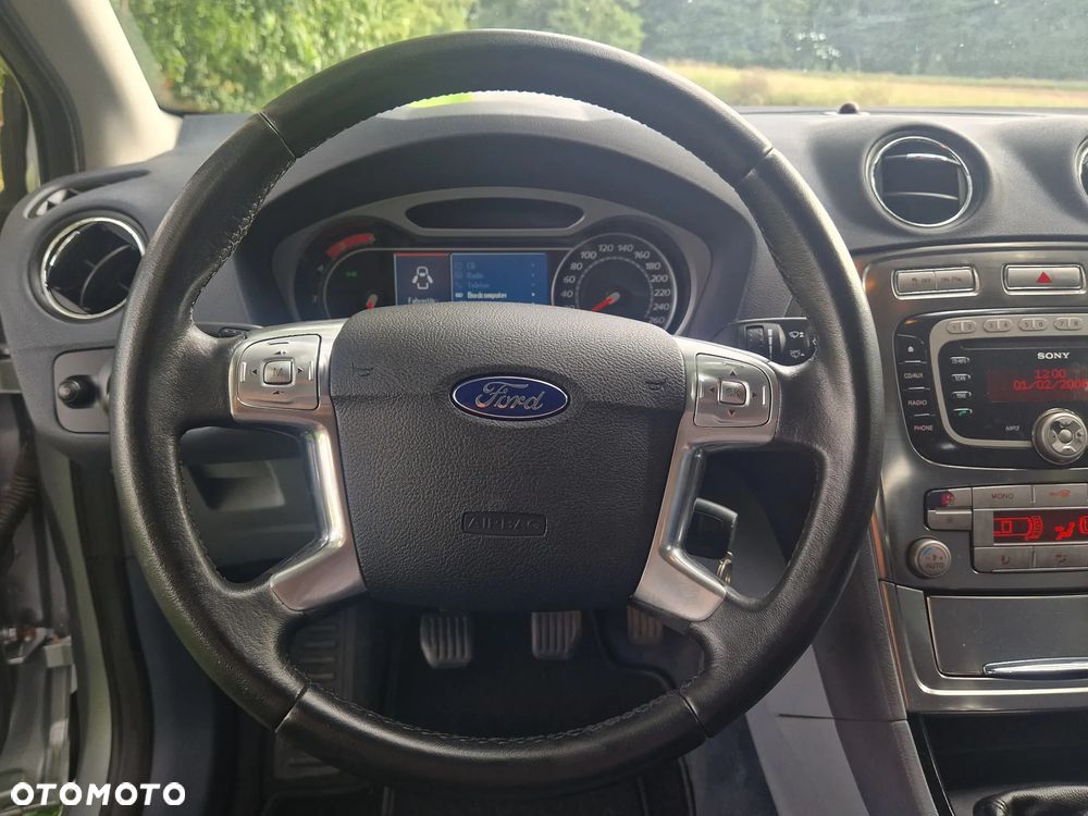 Ford Mondeo 2.0 TDCi Viva Titanium - 22
