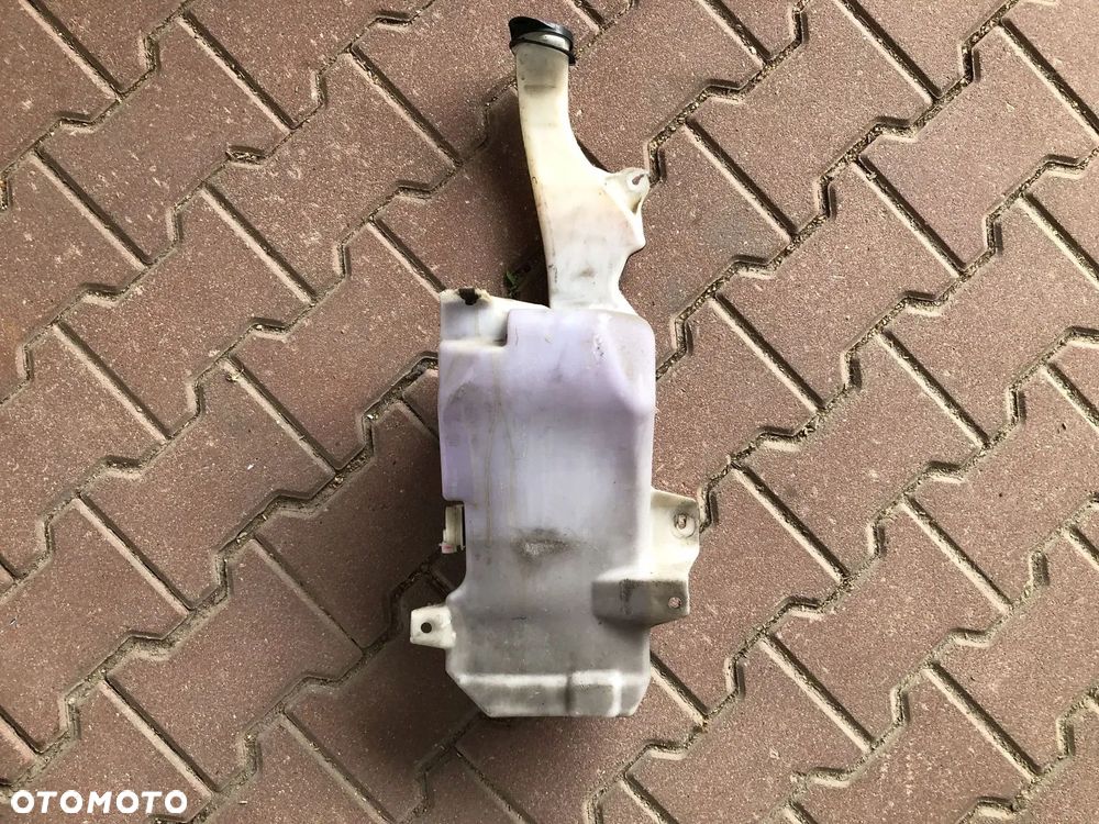 CADILLAC ESCALADE III 6,2 V8 2006-2014 ZBIORNICZEK PŁYNU DO SPRYSKIWACZY SILNICZ - 4