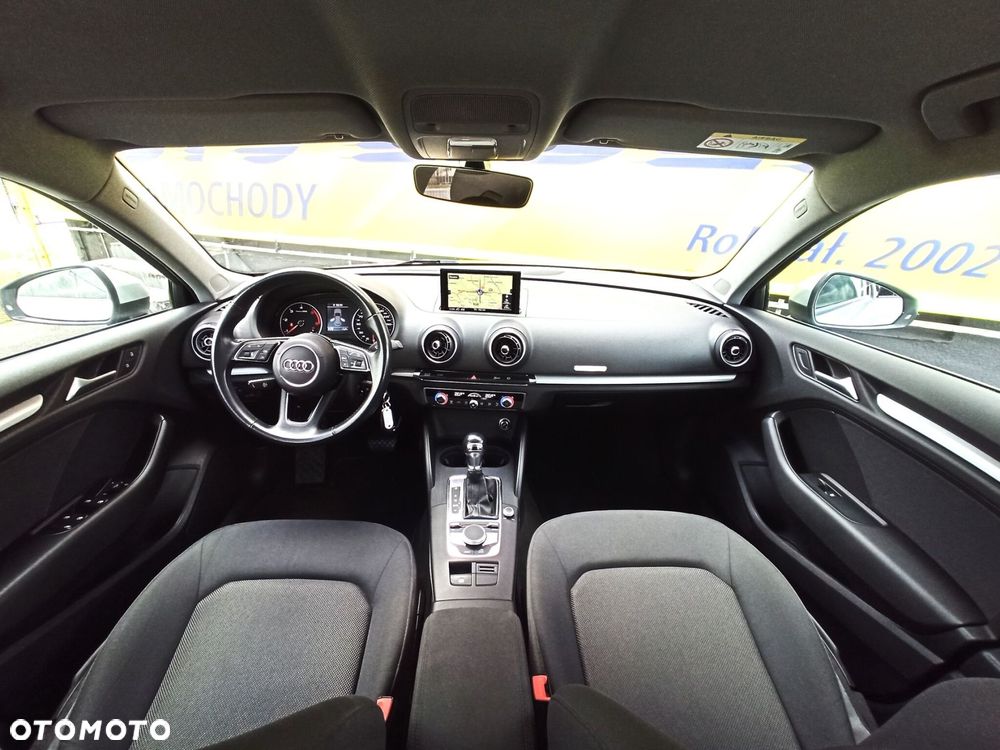 Audi A3 Sportback - 13