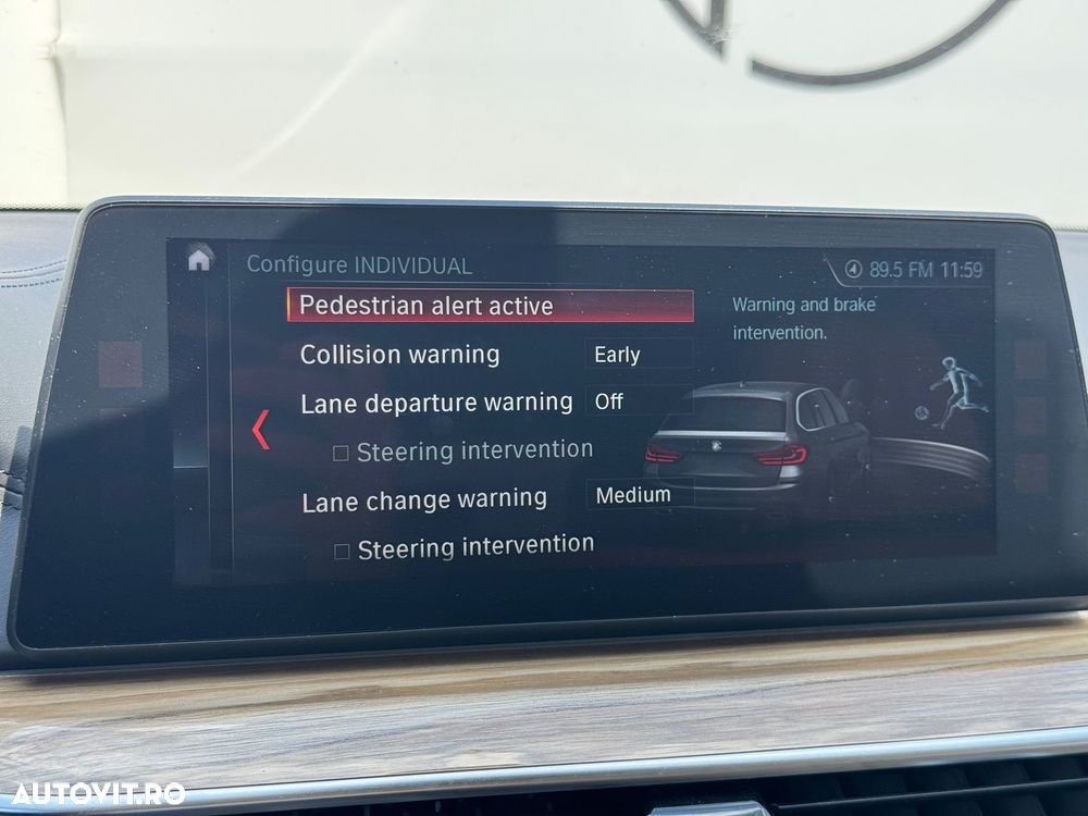 BMW Seria 5 525d AT - 29