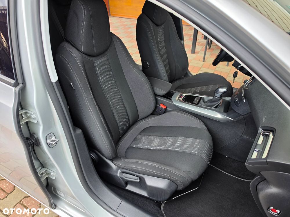 Peugeot 308 BlueHDi 150 EAT6 Stop & Start Business-Line - 18